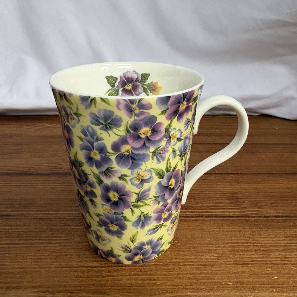 Crown Trent Fine Bone China England Purple Pansy Floral Coffee Tea Mug Cup